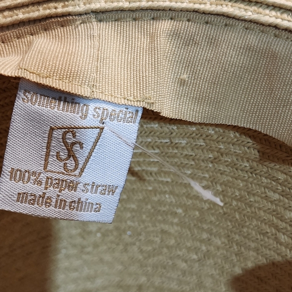SS SOMETHING SPECIAL Elegant Tan Wide-Brim Hat with Black Band New - Picture 10 of 13